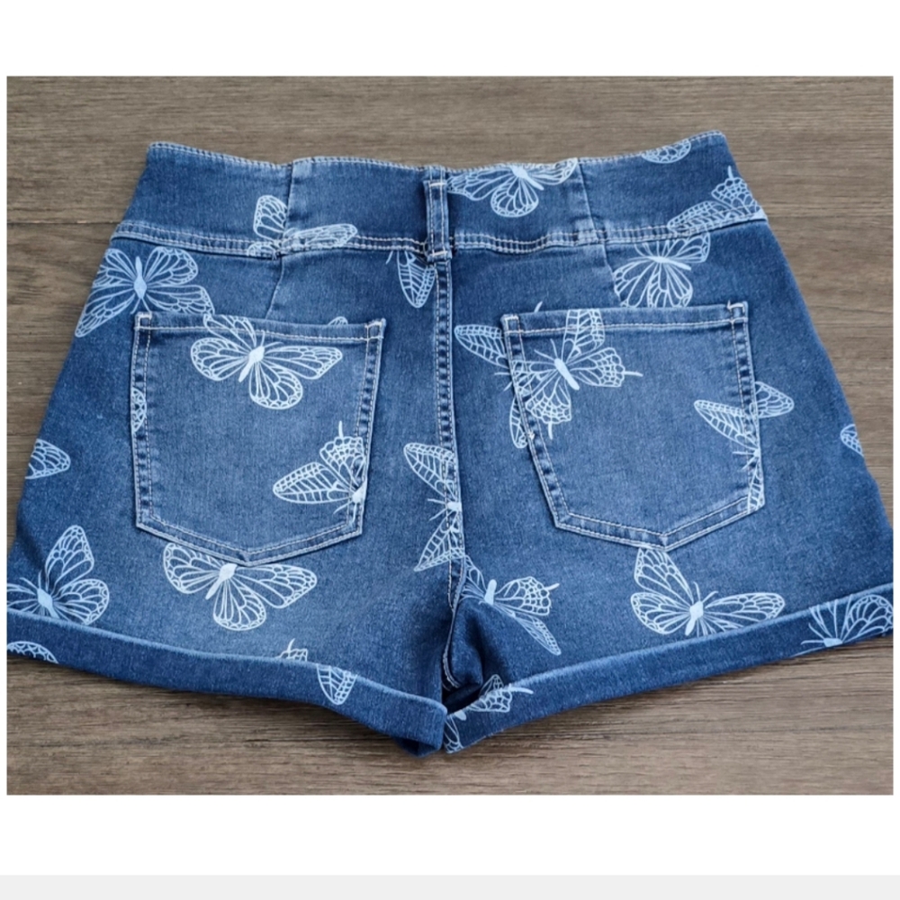 No Boundaries 🦋 Blue Denim Shorts, Size 11 Juniors' - Picture 6 of 11